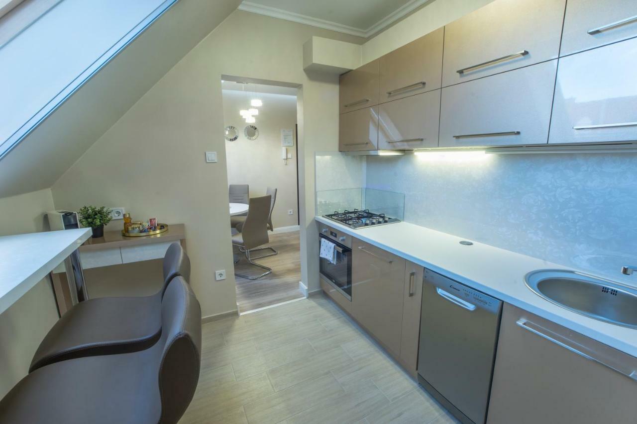 에게르 Glamour Apartman 아파트 외부 사진