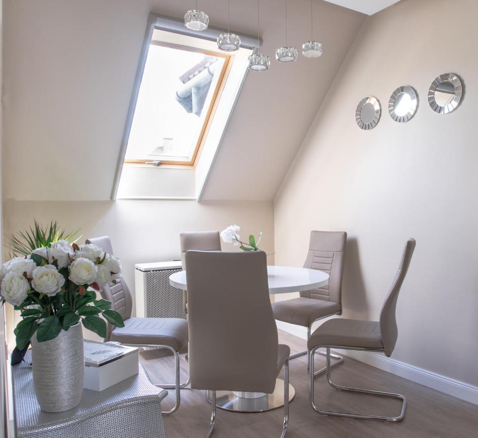 에게르 Glamour Apartman 아파트 외부 사진